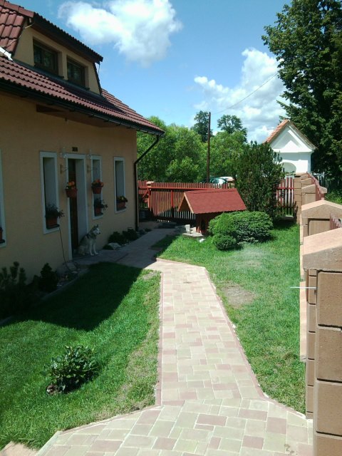 Pokládání dlažby 2012 - fotografie 3 | ALL MONTER Česká Lípa